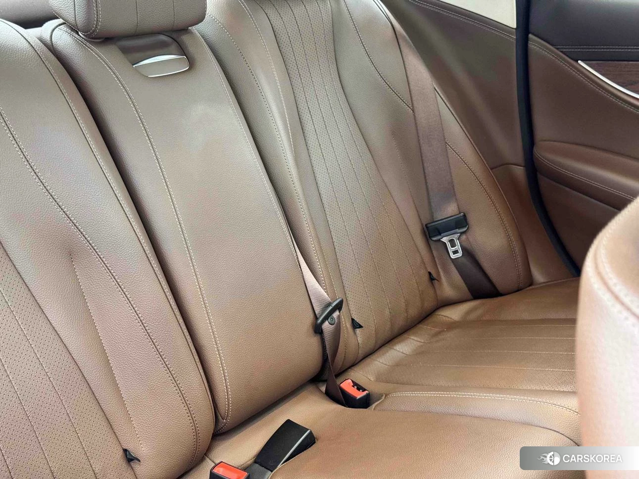 Mercedes-Benz E-Class id 4510938 из Китая 21