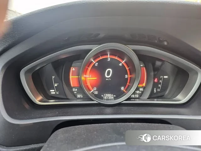 Volvo V40 Cross-Country id 3339469 из Кореи 12