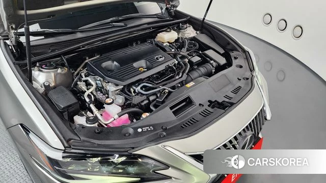 Lexus ES300h 7th generation id 3818150 из Кореи 16