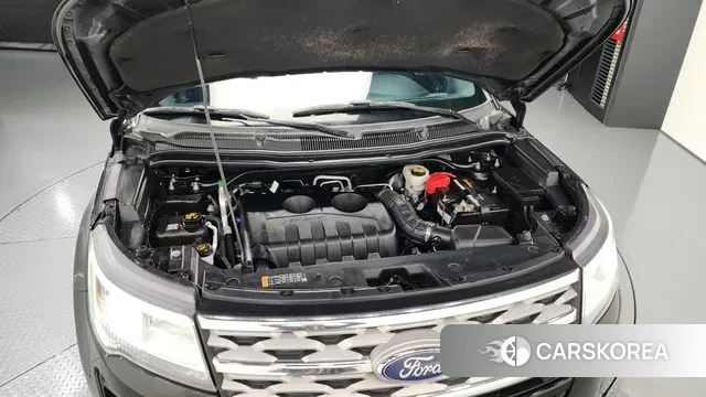 Ford Explorer id 3588422 из Кореи 16