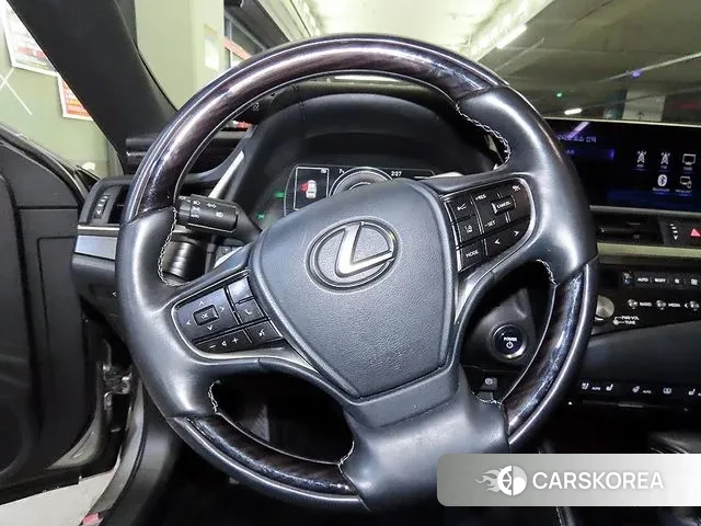 Lexus ES300h 7th generation id 3463702 из Кореи 16