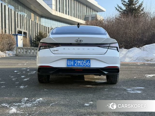 Hyundai Elantra id 4218197 из Китая 17