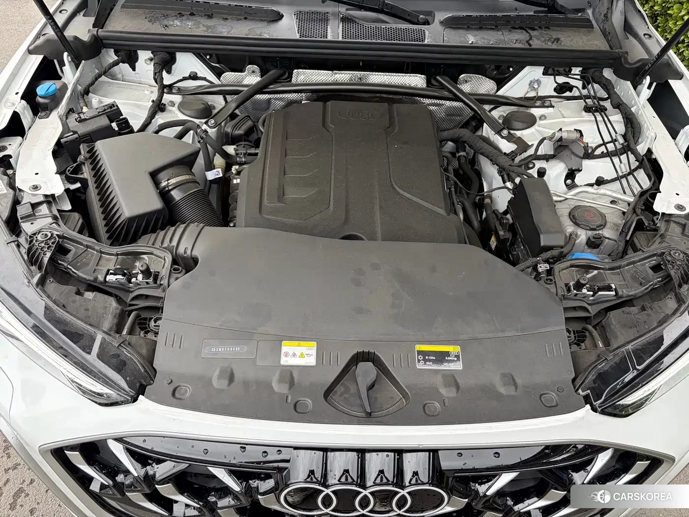Audi Q5L id 4628460 из Китая 12
