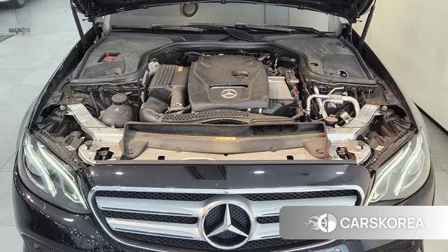 Mercedes-Benz E-Class W213 id 3008990 из Кореи 16