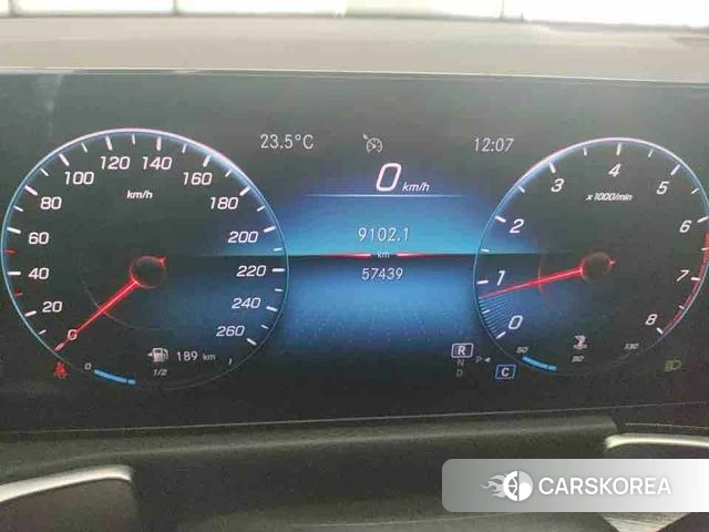 Mercedes-Benz GLB id 4207857 из Китая 8