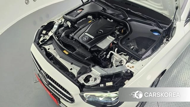 Mercedes-Benz E-Class W213 id 4541976 из Кореи 26