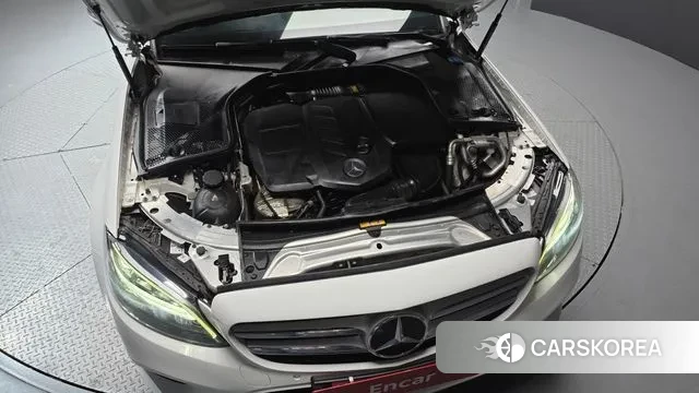 Mercedes-Benz C-Class W205 id 3692534 из Кореи 16