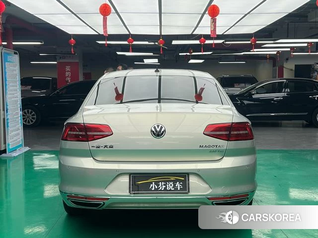 Volkswagen Magotan id 4208421 из Китая 10