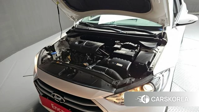 Hyundai Avante AD id 4411418 из Кореи 26
