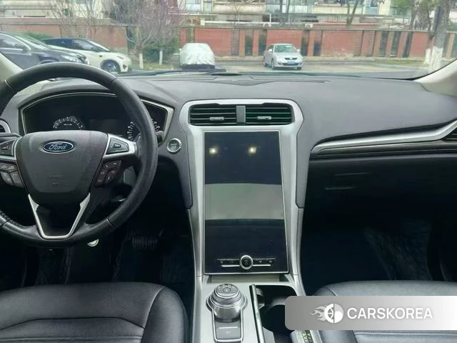 Ford Mondeo 2021 Белый из Китая, фото 6