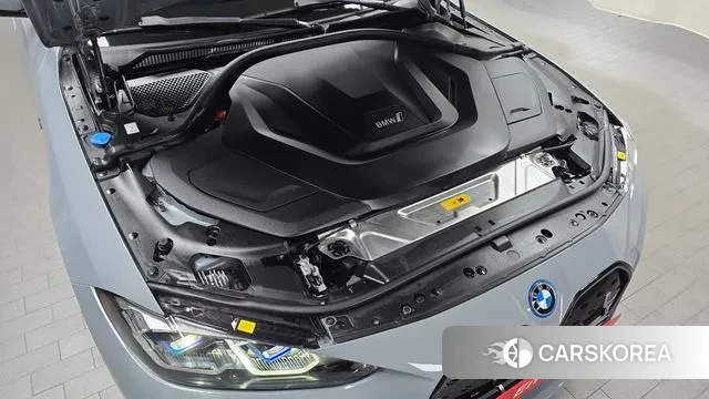 BMW i4 id 3524140 из Кореи 16