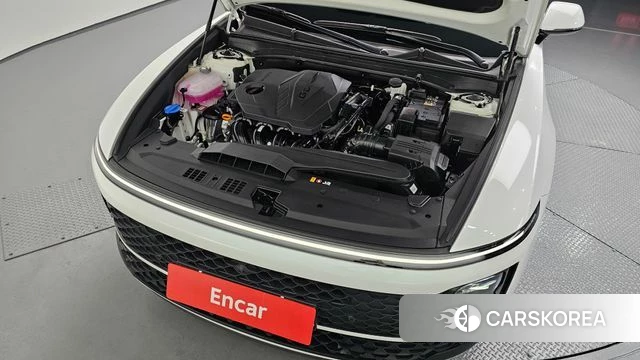 Hyundai Grandeur (GN7) id 4329311 из Кореи 16