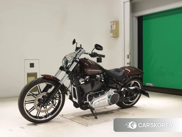 Harley-Davidson Softail Breakout FXBR1750 2018 из Японии, фото 4