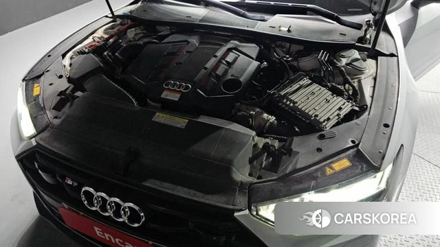 Audi S7 (4K) id 4446437 из Кореи 16