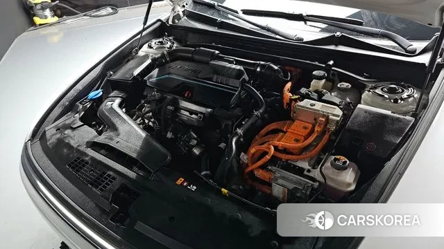 Hyundai Grandeur Hybrid (GN7) id 3031771 из Кореи 16