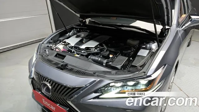 Lexus ES300h 7th generation id 2865429 из Кореи 16