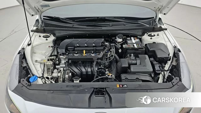 Hyundai Avante (CN7) id 4457354 из Кореи 16