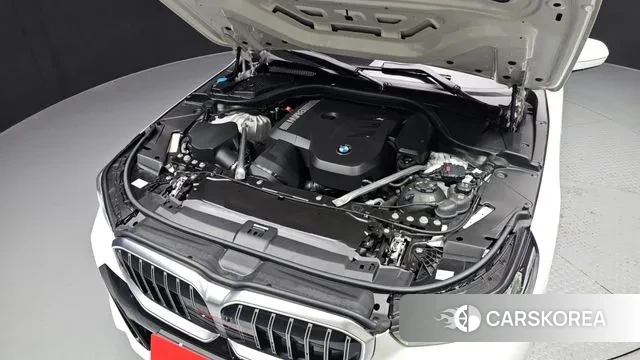 BMW 5 Series (G60) id 3457130 из Кореи 16