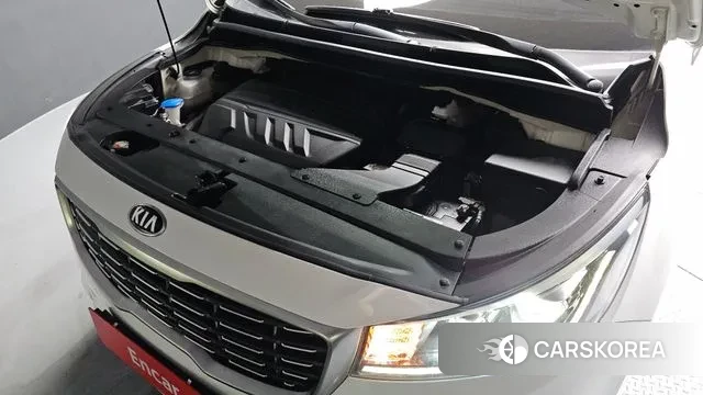 Kia The New Carnival id 3748187 из Кореи 16