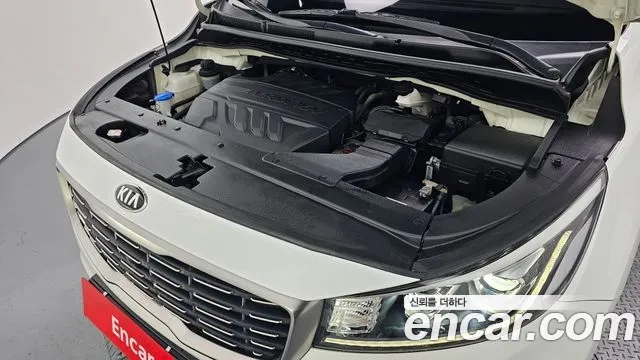 Kia The New Carnival id 2946386 из Кореи 16