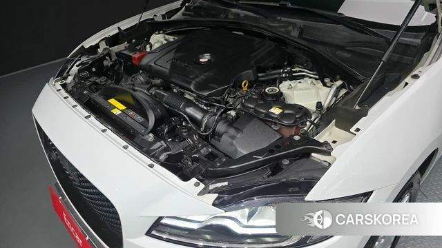 Jaguar F-PACE id 4615137 из Кореи 16