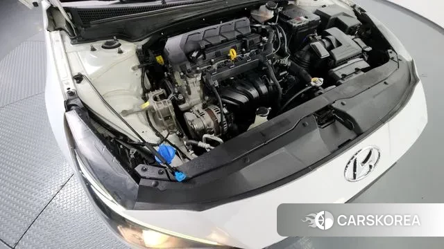 Hyundai Avante (CN7) id 3323488 из Кореи 16