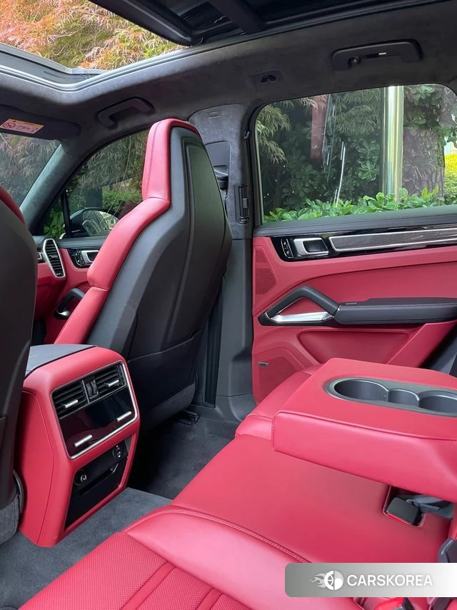 Porsche Cayenne (PO536) 2021 Черный из Кореи, фото 6