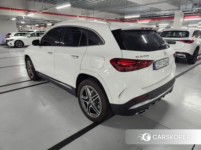 Mercedes-Benz GLA - Class H247 id 3745178 из Кореи 16