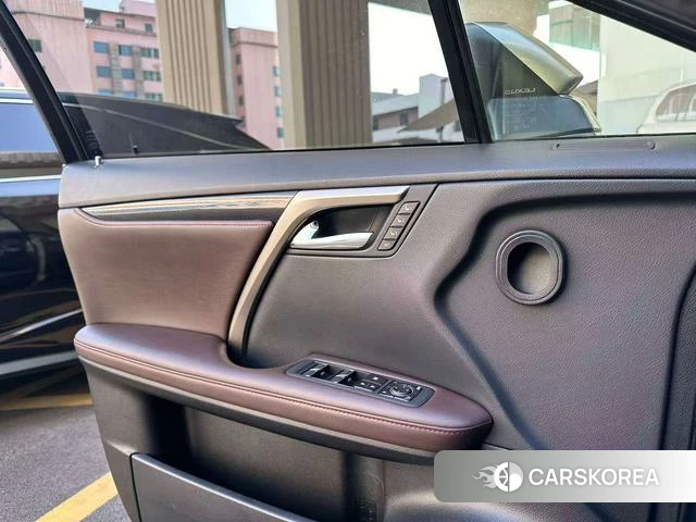Lexus RX id 4314674 из Китая 22