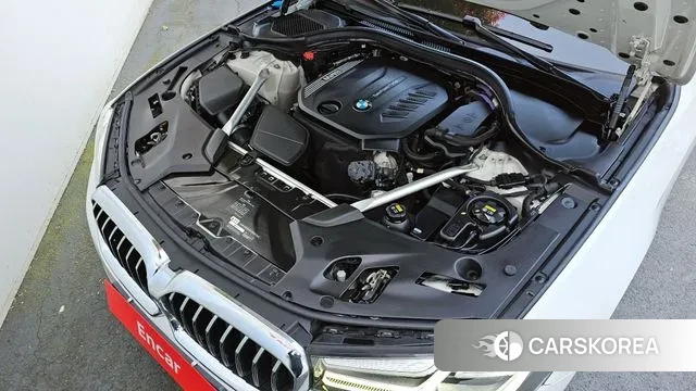 BMW 5 Series (G30) id 3324236 из Кореи 16