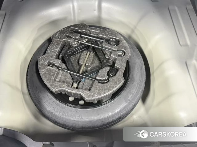 Hyundai Elantra id 4342094 из Китая 18