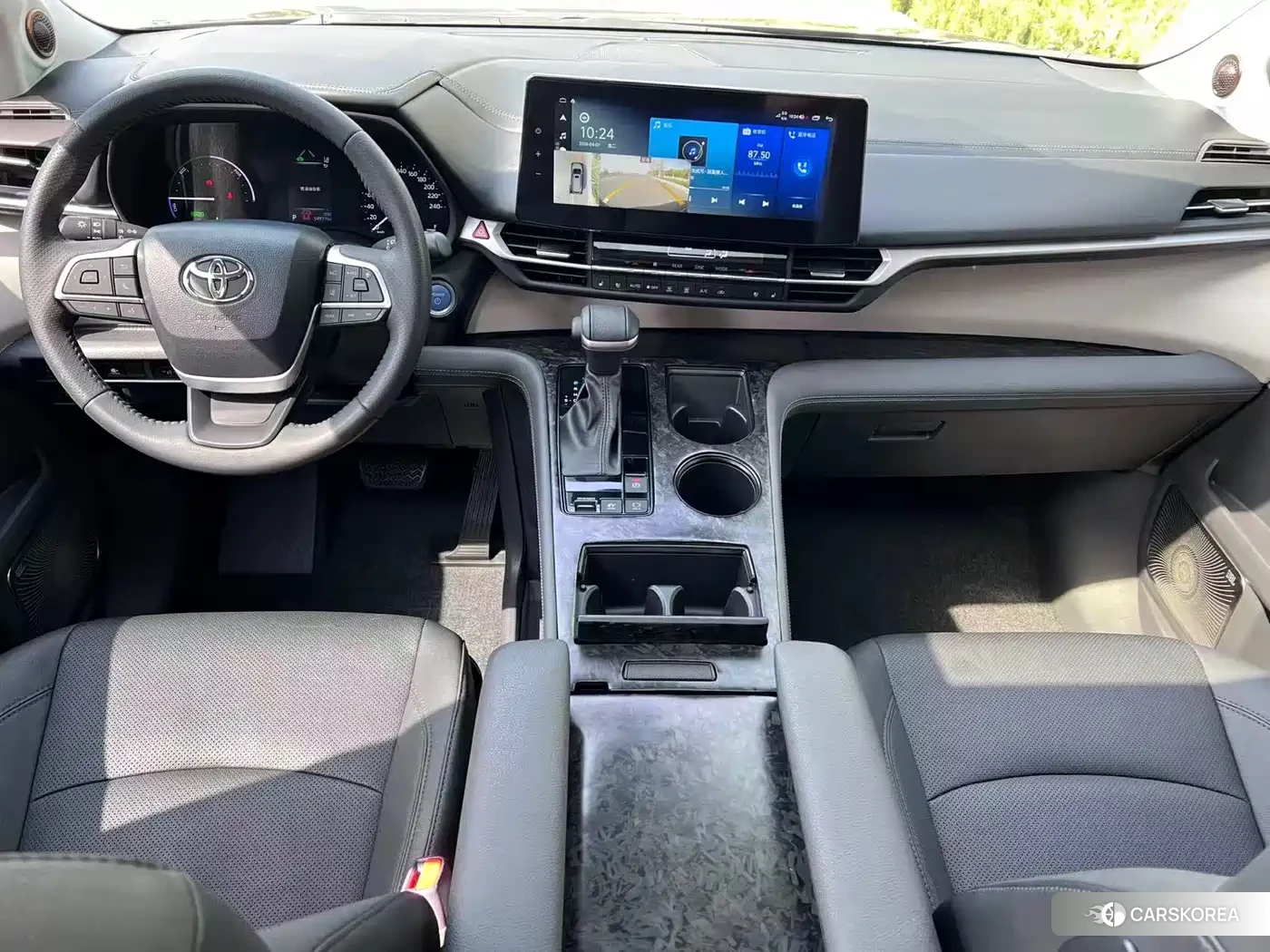 Toyota Sienna id 4674285 из Китая 14