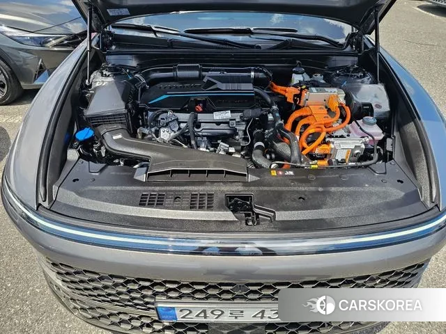 Hyundai Grandeur Hybrid (GN7) id 2900223 из Кореи 16