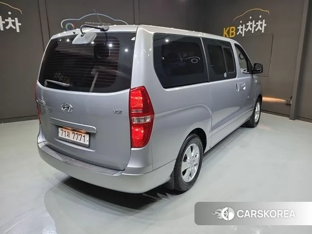 Hyundai The New Grand Starex id 4672618 из Кореи 16