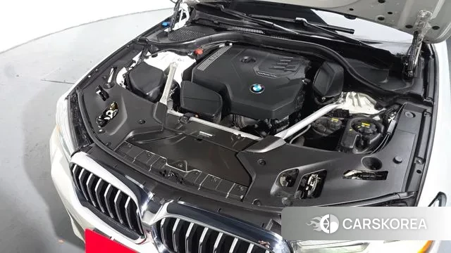 BMW 5 Series (G30) id 3487743 из Кореи 16