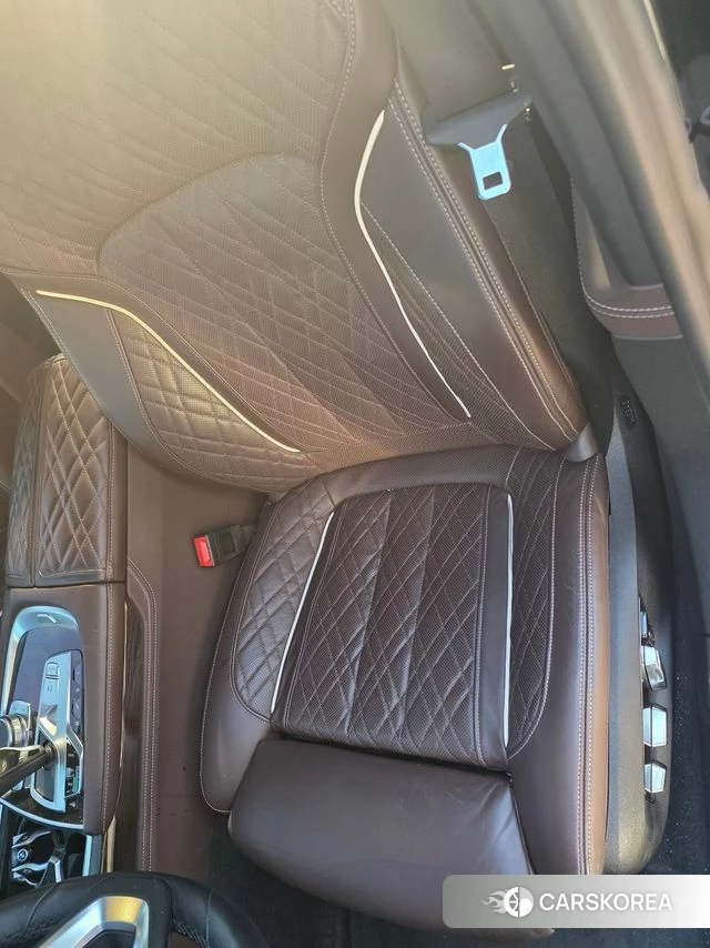 BMW 7 Series (G11) 2022 Черный из Кореи, фото 6