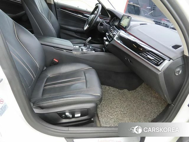 BMW 5 Series (G30) id 4574421 из Кореи 16
