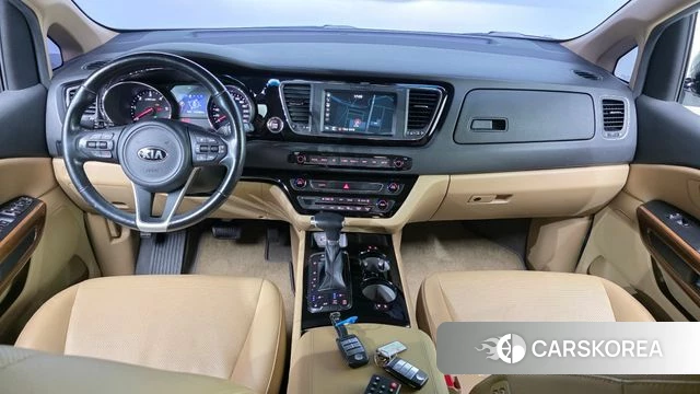 Kia All New Carnival id 4776413 из Кореи 31