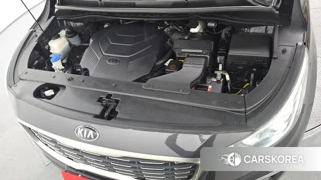 Kia The New Carnival id 3682597 из Кореи 16