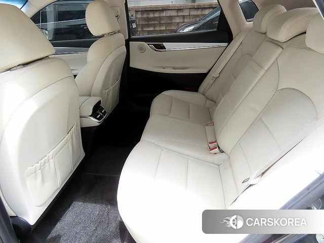Hyundai The New Grandeur IG Hybrid id 4676363 из Кореи 16