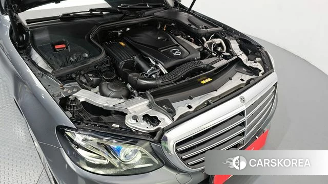 Mercedes-Benz E-Class W213 id 4304920 из Кореи 16