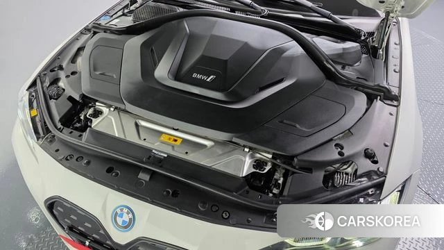 BMW i4 id 4871475 из Кореи 30