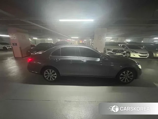 Mercedes-Benz E-Class W213 id 3434659 из Кореи 14