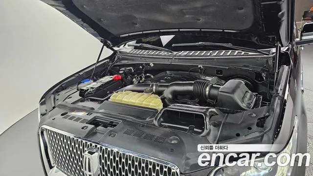 Lincoln Navigator 4th generation id 2950085 из Кореи 16