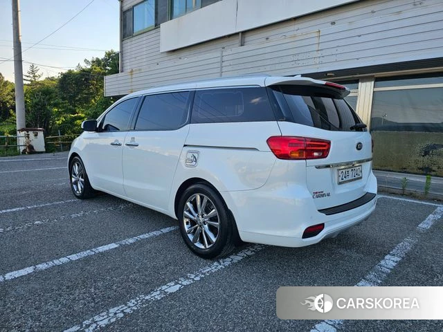 Kia The New Carnival id 4483334 из Кореи 16