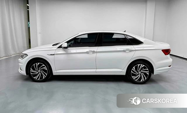 Volkswagen Sagitar id 4301327 из Китая 13