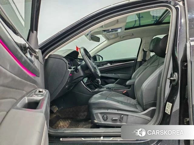 Volkswagen Passat id 4261288 из Китая 17
