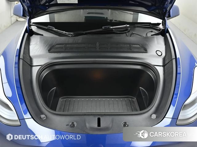 Tesla Model Y id 4516142 из Кореи 16