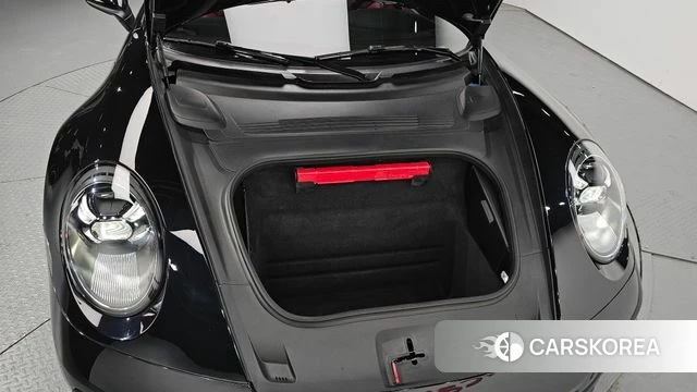 Porsche 911(992) id 3842821 из Кореи 16