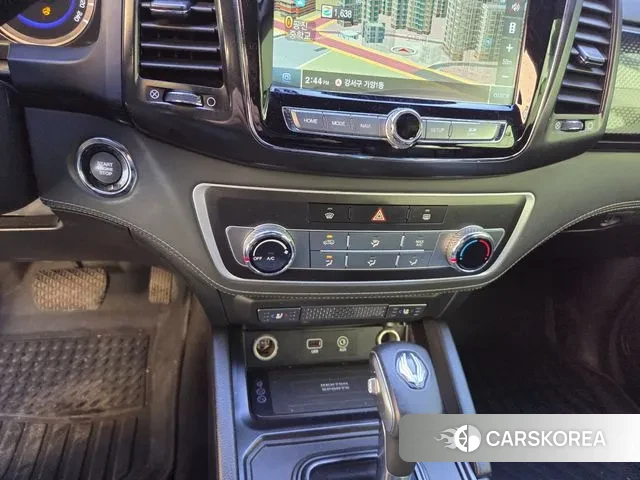 Ssangyong Rexton Sports id 3307652 из Кореи 9